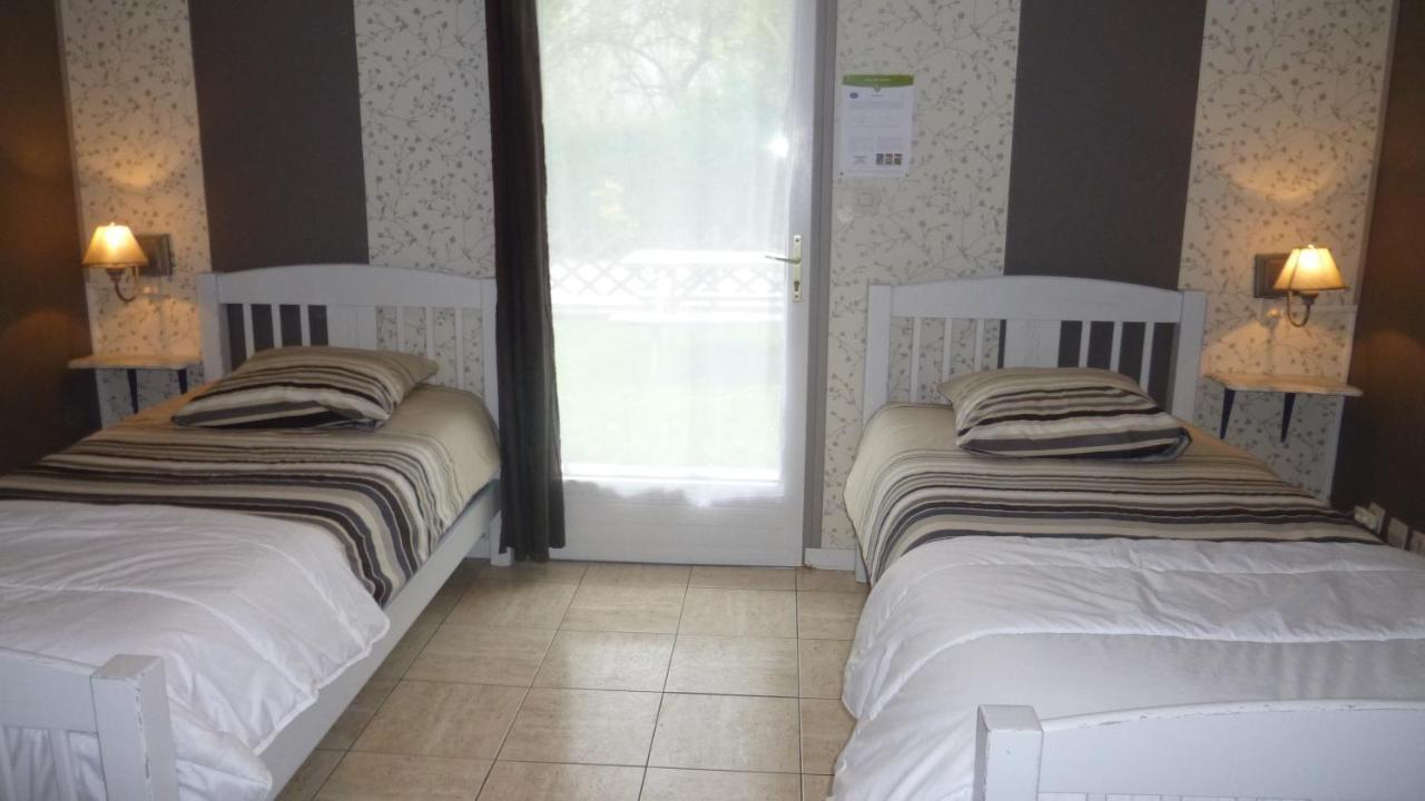 Bed and Breakfast Les Garennes Favières Esterno foto