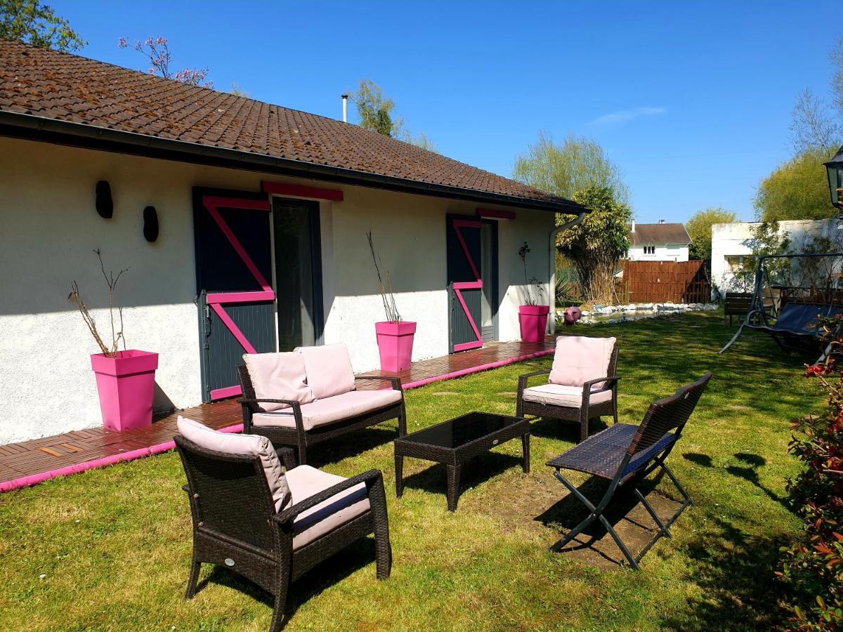 Bed and Breakfast Les Garennes Favières Esterno foto